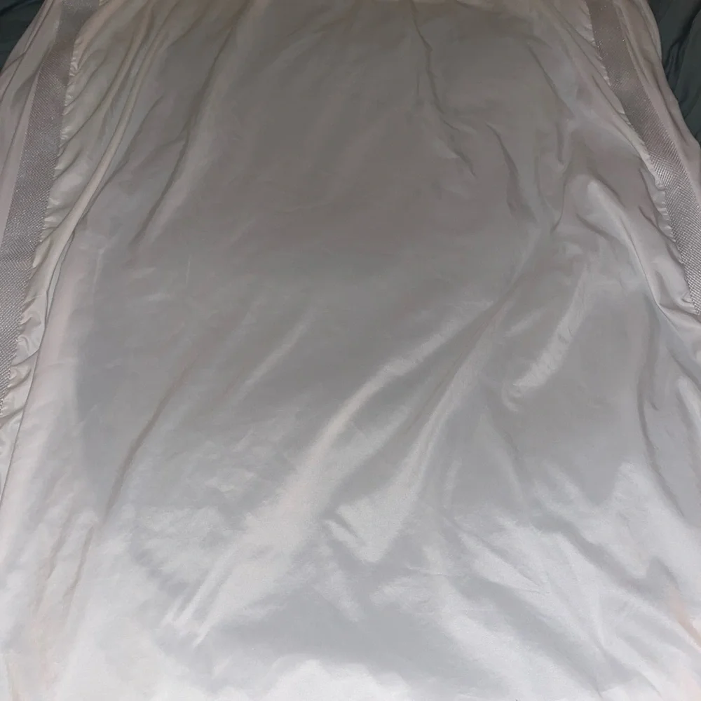 Dorm Ready! Luxurious Twin, Extra Long Fitted Mattress Cover
